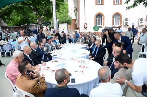 İlçe Kaymakamımız Recep Öztürk, Barakfakih Anma ve Pilav Gününe Katıldı